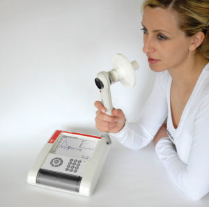 Spirometria – kiedy należy wykonać to badanie i jaki jest jego przebieg?